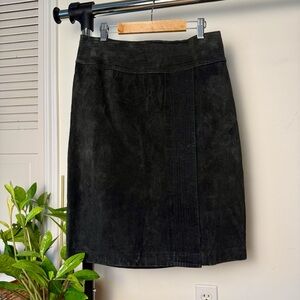 Newport News | Black suede pencil skirt | Size 8